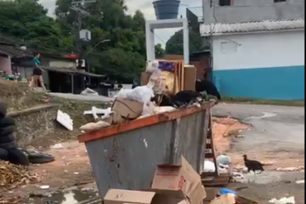 Casal é morto pelo 'tribunal do crime' no Petrópolis; homem teve o corpo esquartejado Casal é morto pelo 'tribunal do crime' no Petrópolis; homem teve o corpo esquartejado