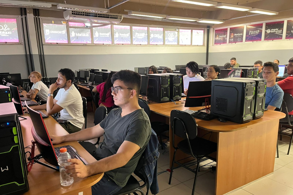 Semtepi inicia turmas do curso de programa&ccedil;&atilde;o
