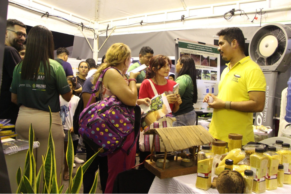 'Fapeam na Feira' apresenta novos sabores de farinha e um repelente à base de óleo da seringueira 'Fapeam na Feira' apresenta novos sabores de farinha e um repelente à base de óleo da seringueira