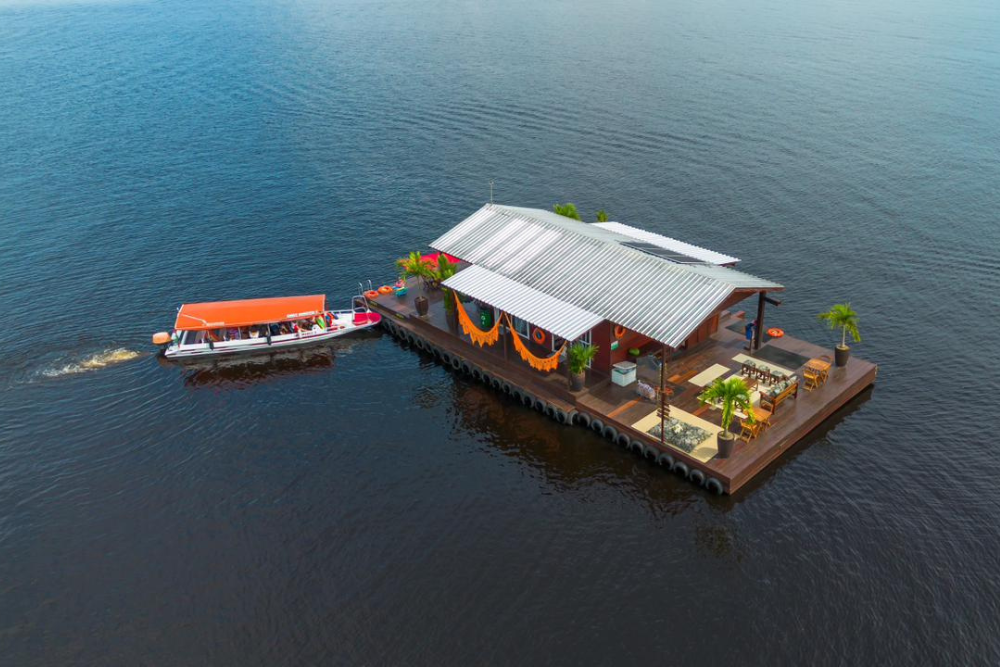Associação defende potencial econômico dos flutuantes em Manaus Associação defende potencial econômico dos flutuantes em Manaus