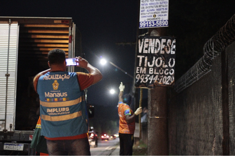Manaus inicia campanha ‘Limpa Manaus’ para fazer despoluição visual de publicidade irregular Manaus inicia campanha ‘Limpa Manaus’ para fazer despoluição visual de publicidade irregular