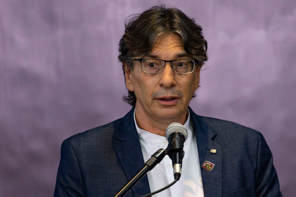Professor Márcio Pochmann toma posse como presidente do IBGE Professor Márcio Pochmann toma posse como presidente do IBGE