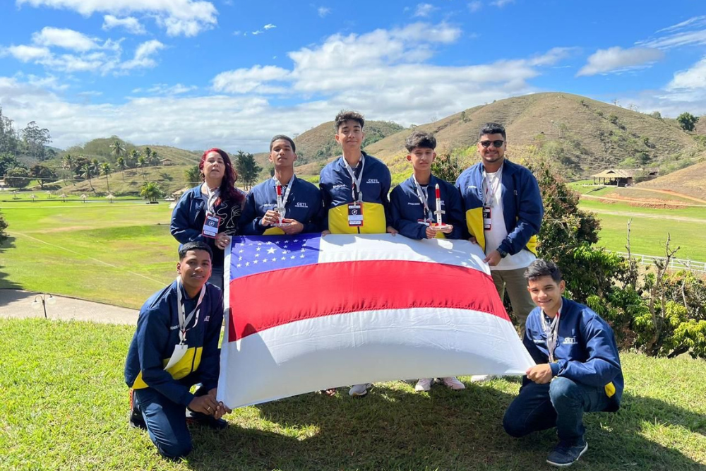 Amazonenses conquistam ouro e prata na Mostra Brasileira de Foguetes 2023