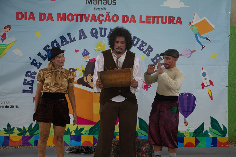 Espetáculo Cultural marca ‘Dia da Motivação da Leitura’ em escola rural Espetáculo Cultural marca ‘Dia da Motivação da Leitura’ em escola rural