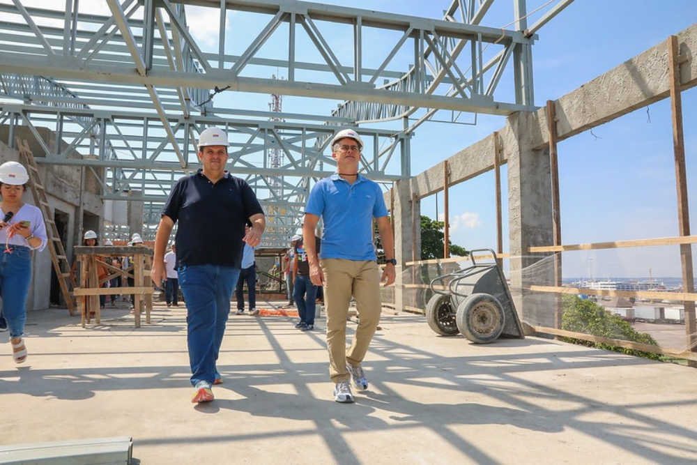 David Almeida destaca avan&ccedil;o nas obras do mirante do &lsquo;Nosso Centro&rsquo;