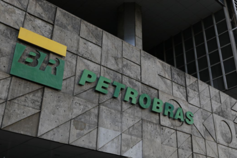 Petrobras inicia pagamento de dividendos a acionistas