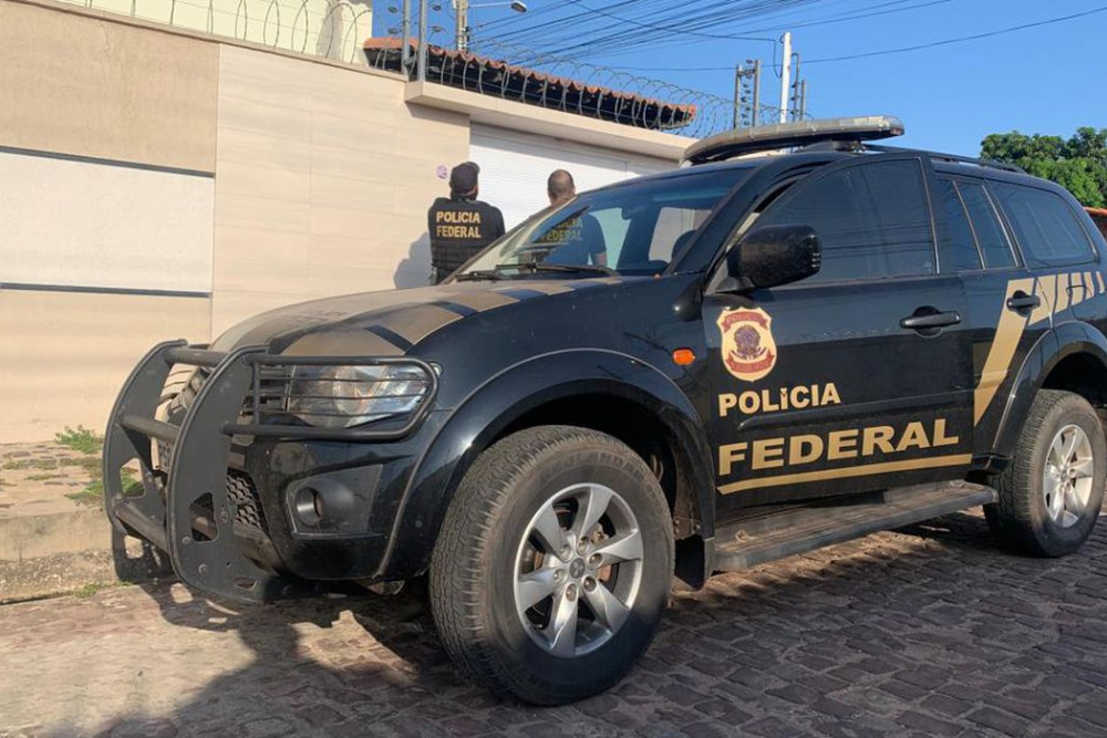 PF deflagra 14ª fase da Operação Lesa Pátria PF deflagra 14ª fase da Operação Lesa Pátria