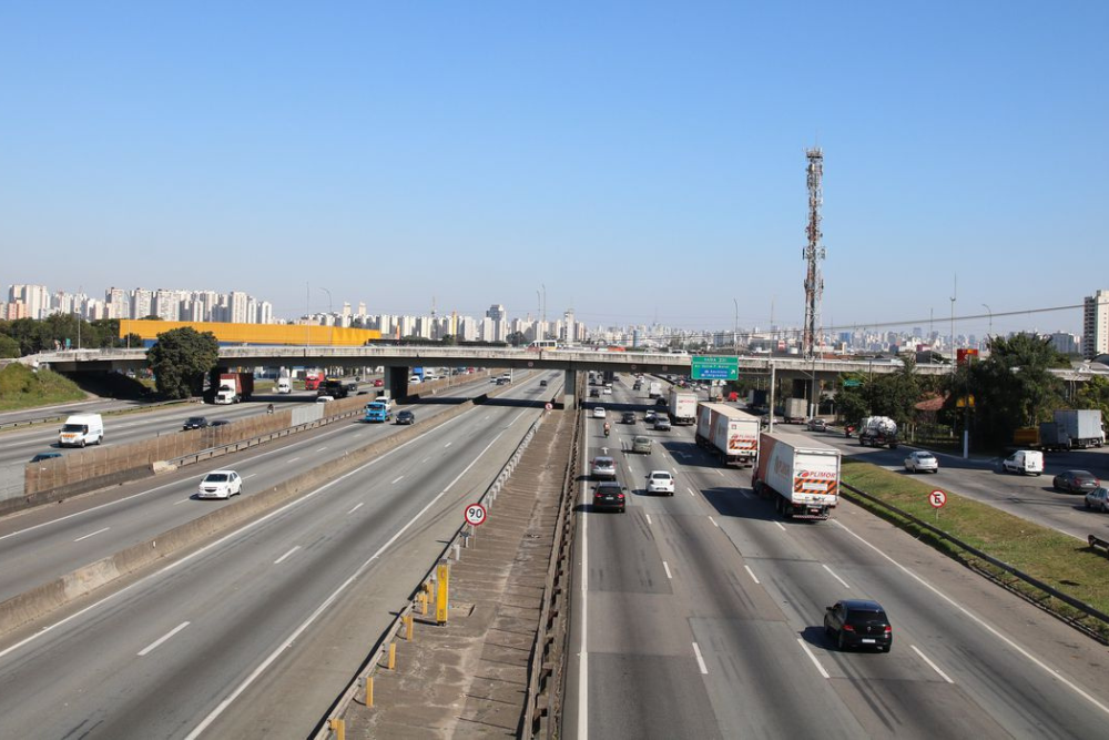 PAC prev&ecirc; mais de 300 obras em rodovias e ferrovias 