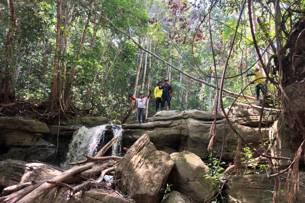 Cachoeira de S&atilde;o Domingos, em Air&atilde;o Velho, ganha nova trilha de visita&ccedil;&atilde;o tur&iacute;stica